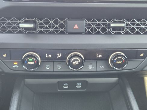 Certified 2024 Honda Accord EX image 15