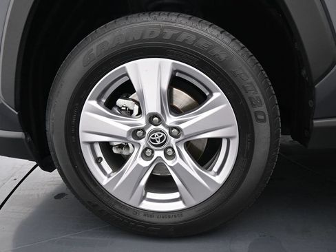 Used 2023 Toyota RAV4 XLE FWD image 14