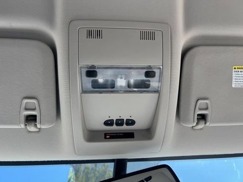 Used 2010 Chevrolet Silverado 1500 LTZ w/ Convenience Package AWD/4WD image 26