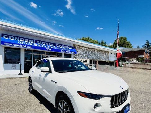 Used 2017 Maserati Levante AWD/4WD image 1