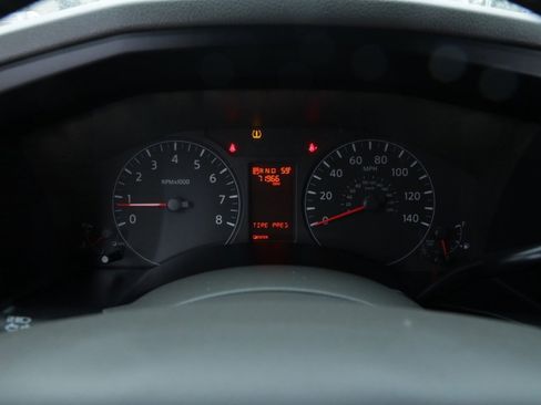 Used 2016 Nissan NV 3500 SL image 28