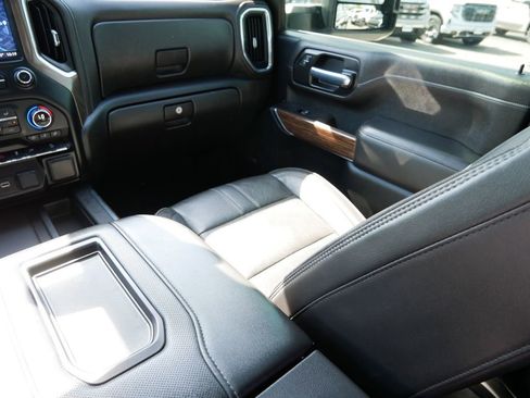 Used 2021 Chevrolet Silverado 2500 High Country w/ Z71 Off-Road Package AWD/4WD image 20