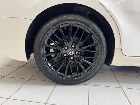 Used 2018 Toyota Camry SE w/ Moonroof Package FWD image 71