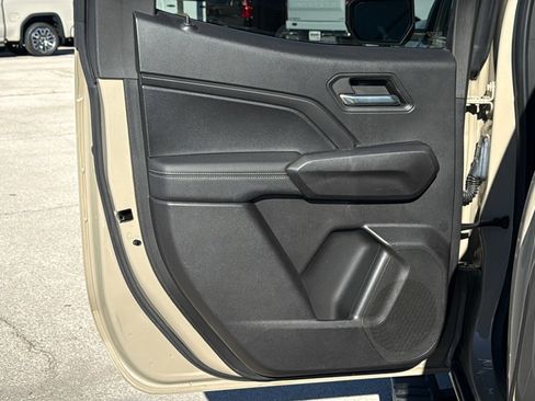 Used 2023 GMC Canyon Elevation w/ Convenience Package image 13