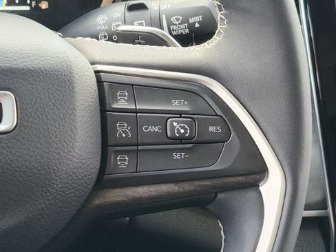 Certified 2022 Jeep Grand Cherokee Limited 4xe AWD/4WD image 31