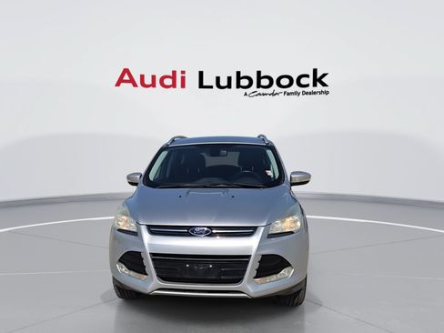 Used 2015 Ford Escape Titanium FWD image 3