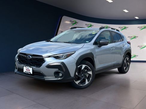 Certified 2024 Subaru Crosstrek 2.5i Limited w/ Crosstrek Mirror Package image 3