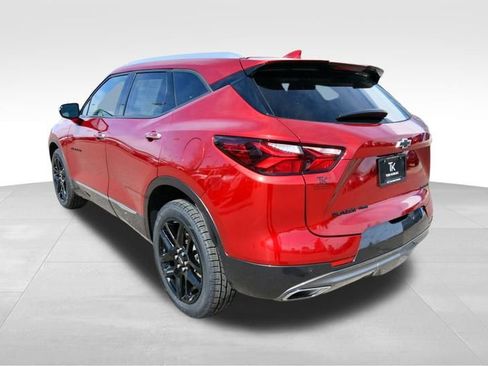 Used 2022 Chevrolet Blazer Premier w/ LPO, Black Accent Package image 9