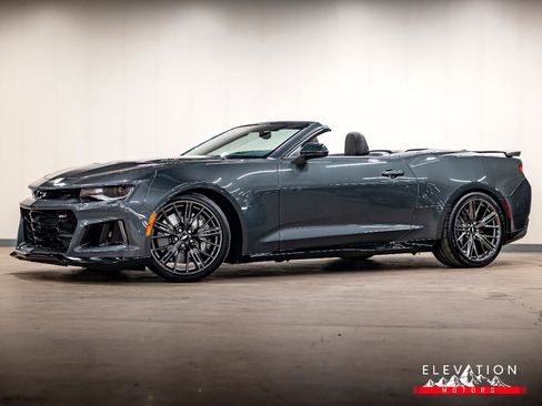 Used 2018 Chevrolet Camaro ZL1 image 1