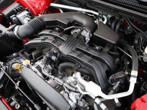 Certified 2025 Subaru Crosstrek 2.0i Premium image 23