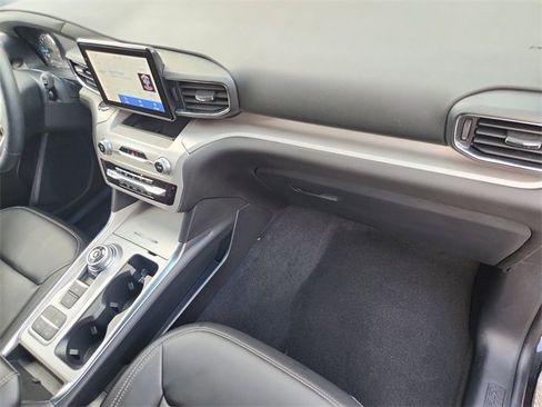 Used 2023 Ford Explorer XLT w/ Equipment Group 202A image 27