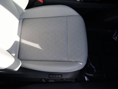 Used 2021 Volkswagen ID.4 Pro S w/ Gradient Package image 32