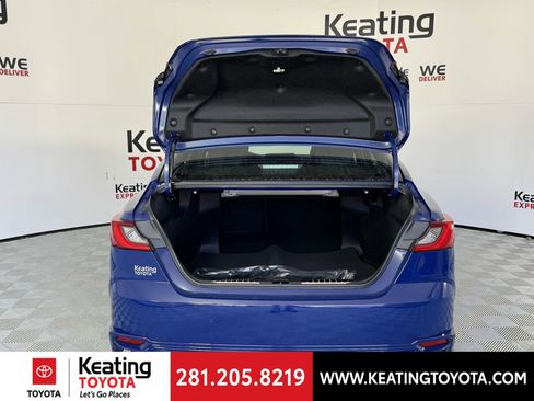 Used 2026 Toyota Camry XSE image 11