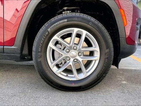 New 2026 Jeep Grand Cherokee Laredo X AWD/4WD image 10