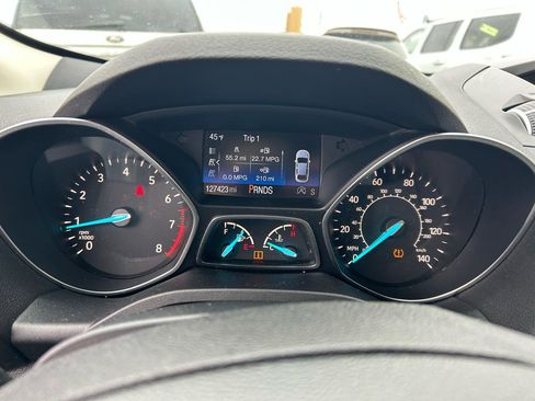 Used 2017 Ford Escape SE image 21