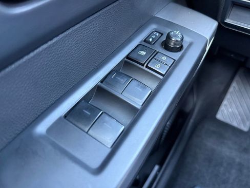 Used 2025 Toyota Tundra Platinum image 25