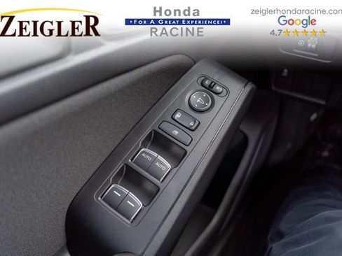 Used 2025 Honda Civic Sport image 18