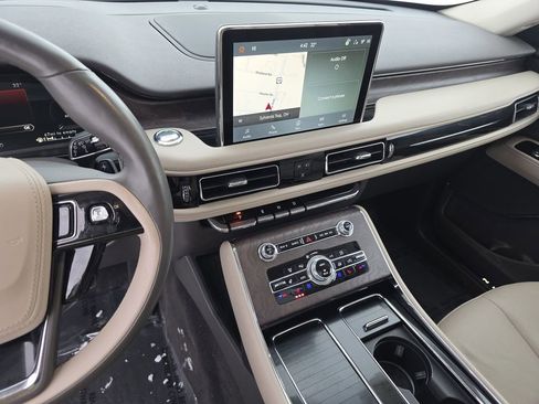 Used 2023 Lincoln Aviator Reserve w/ Elements Package Plus image 26