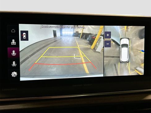 Used 2022 Kia Telluride SX w/ SX Prestige Package image 14