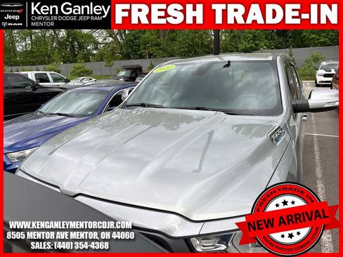 Used 2022 RAM 1500 Big Horn AWD/4WD image 3