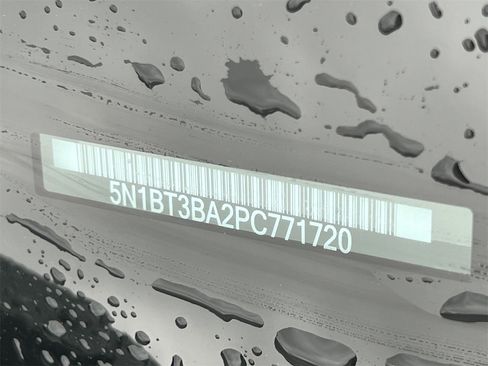 Certified 2023 Nissan Rogue SV image 27