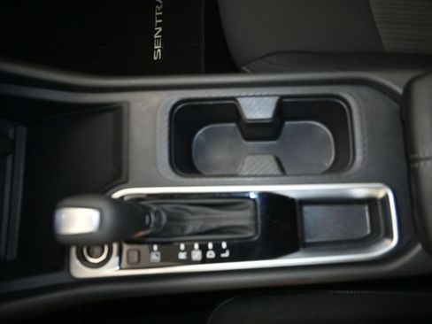 Certified 2024 Nissan Sentra SV FWD image 18