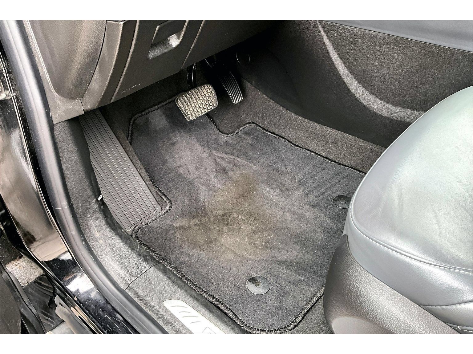 Used 2020 Buick Envision Premium AWD/4WD image 30