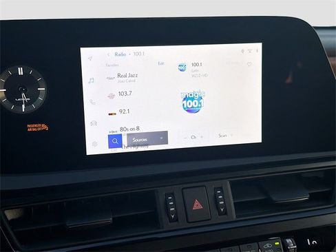 New 2025 Lexus ES 350 w/ Premium Package image 32