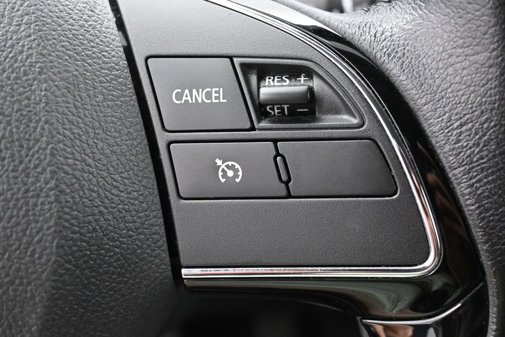 Used 2017 Mitsubishi Outlander Sport ES AWD/4WD image 17