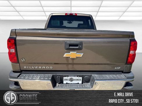 Used 2015 Chevrolet Silverado 2500 LTZ w/ LTZ Plus Package AWD/4WD image 4