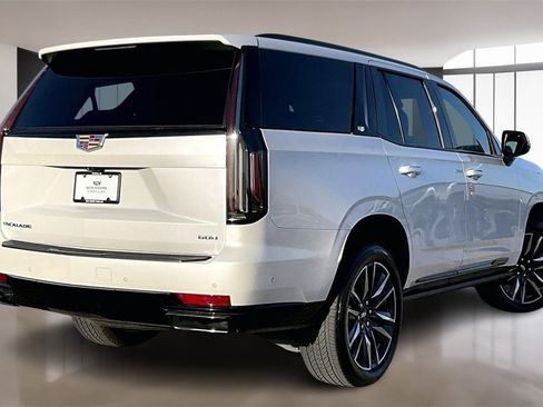 Used 2023 Cadillac Escalade Sport Platinum image 2