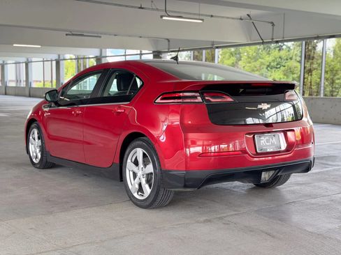 Used 2012 Chevrolet Volt Premium w/ Premium Trim Package FWD image 7