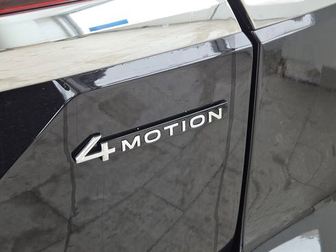 New 2026 Volkswagen Atlas SE image 4