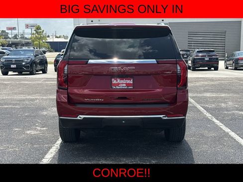 Used 2025 GMC Yukon Elevation w/ Elevation Premium Package AWD/4WD image 6