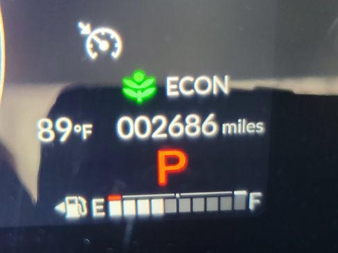 Certified 2027 Honda HR-V LX image 27