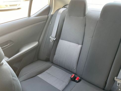 Used 2025 Nissan Sentra SV image 42