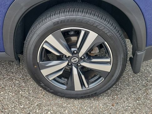 Used 2021 Nissan Rogue SL w/ Premium Package FWD image 5