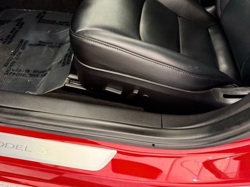 Used 2019 Tesla Model 3 Long Range RWD image 12