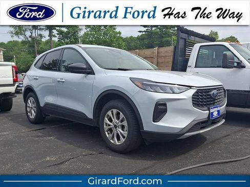 Used 2025 Ford Escape Active AWD/4WD image 1
