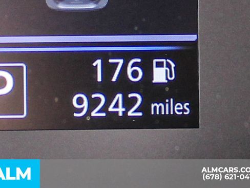 Used 2025 Nissan Sentra S FWD image 37