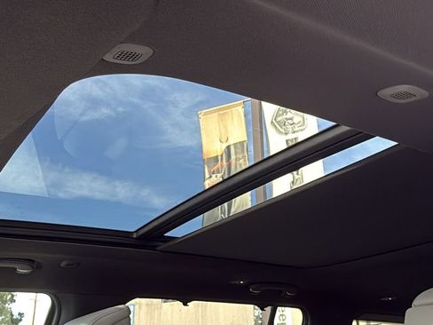 New 2026 Jeep Grand Wagoneer Summit image 33