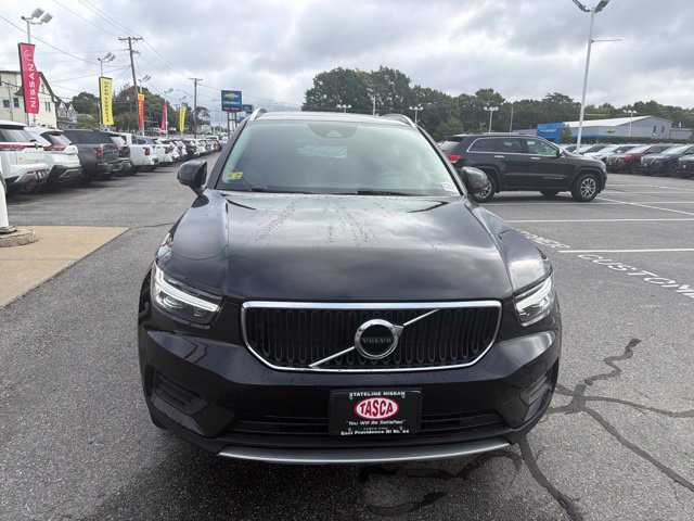 Used 2020 Volvo XC40 T5 Momentum AWD/4WD image 2