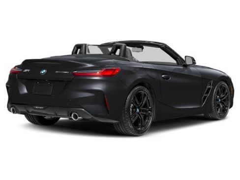 Used 2024 BMW Z4 M40i w/ Premium Package image 2