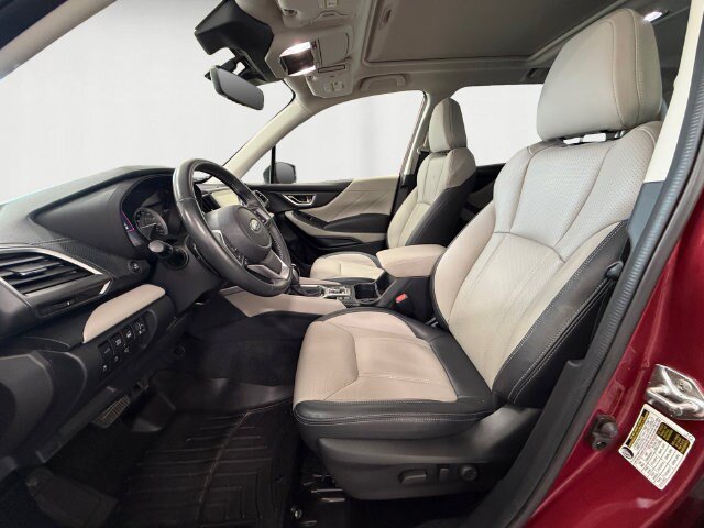 Certified 2023 Subaru Forester Limited AWD/4WD image 9