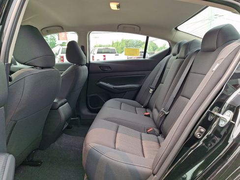 New 2026 Nissan Altima 2.5 SV FWD image 7