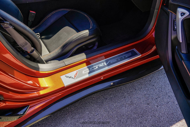 Used 2015 Chevrolet Corvette Z06 w/ Z07 Performance Package RWD image 31