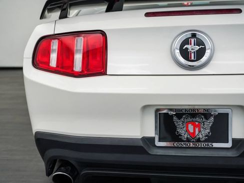 Used 2012 Ford Mustang Boss 302 w/ Boss 302 Accessory Pkg RWD image 34