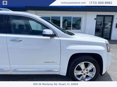 Used 2015 GMC Terrain Denali image 9
