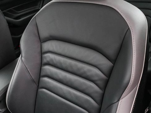 Used 2023 Volkswagen Arteon SEL image 33