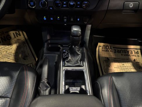 Used 2018 Toyota Tacoma TRD Pro image 21